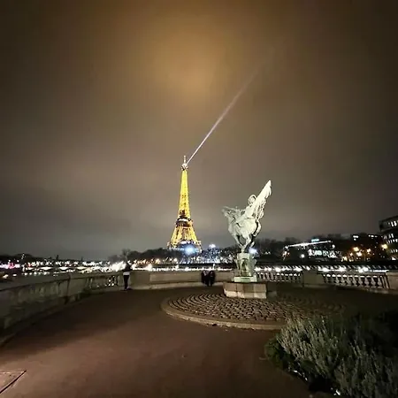 Studio A Proximite De La Tour Eiffel Париж